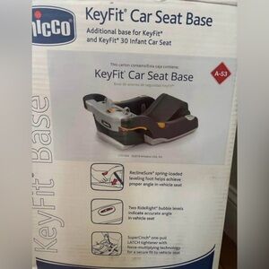 Chic Infant Car Seat Base in Gray and Black